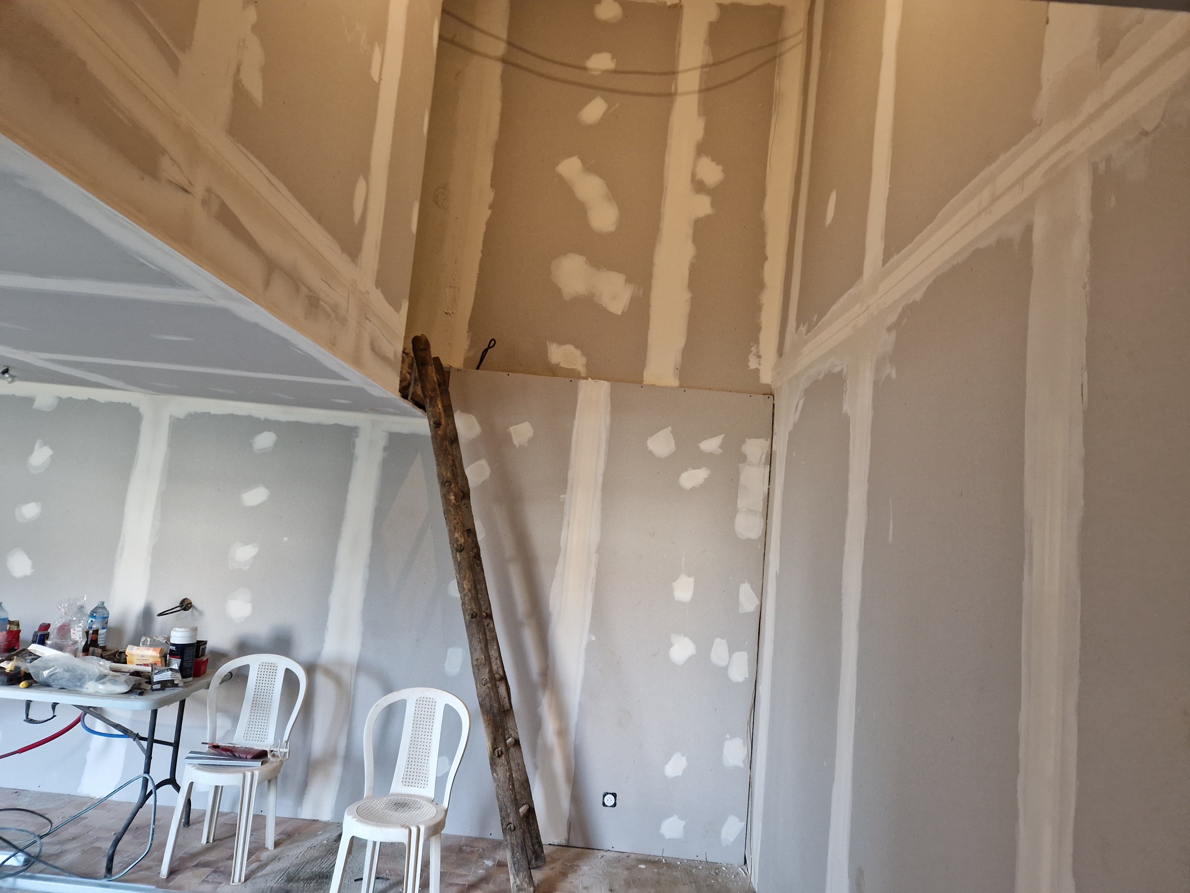 Pose de placoplâtre 6/8